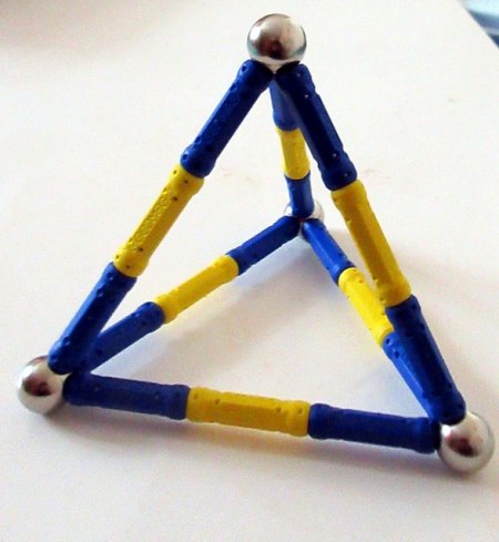 Tetraeder.JPG