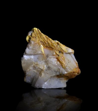 Wakabayashilit - White Caps Mine, Manhattan, Nye Co., Nevada, USA