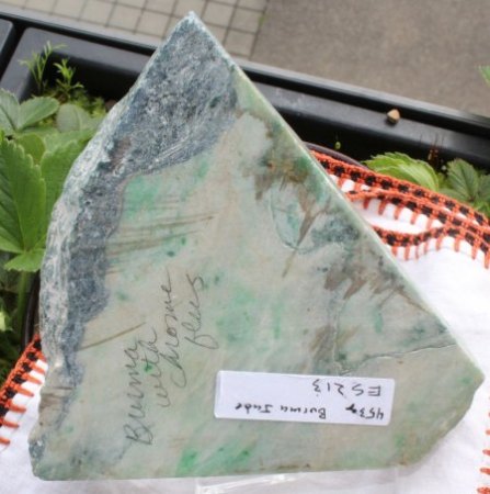 Jade aus Binghamits Sammlung