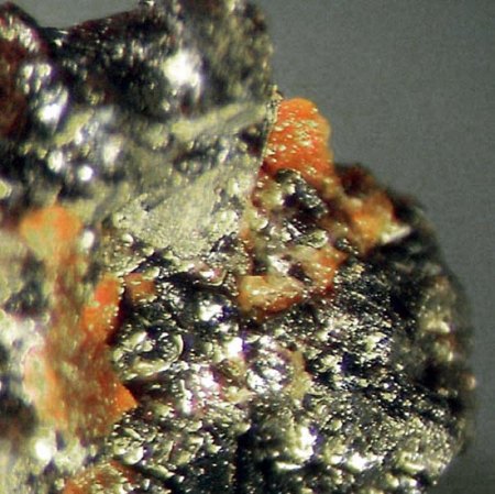 Granat_Holstamit in Henritermierit_Wessels Mine_Kuruman_Hotazel_Südafrika_Peter.JPG